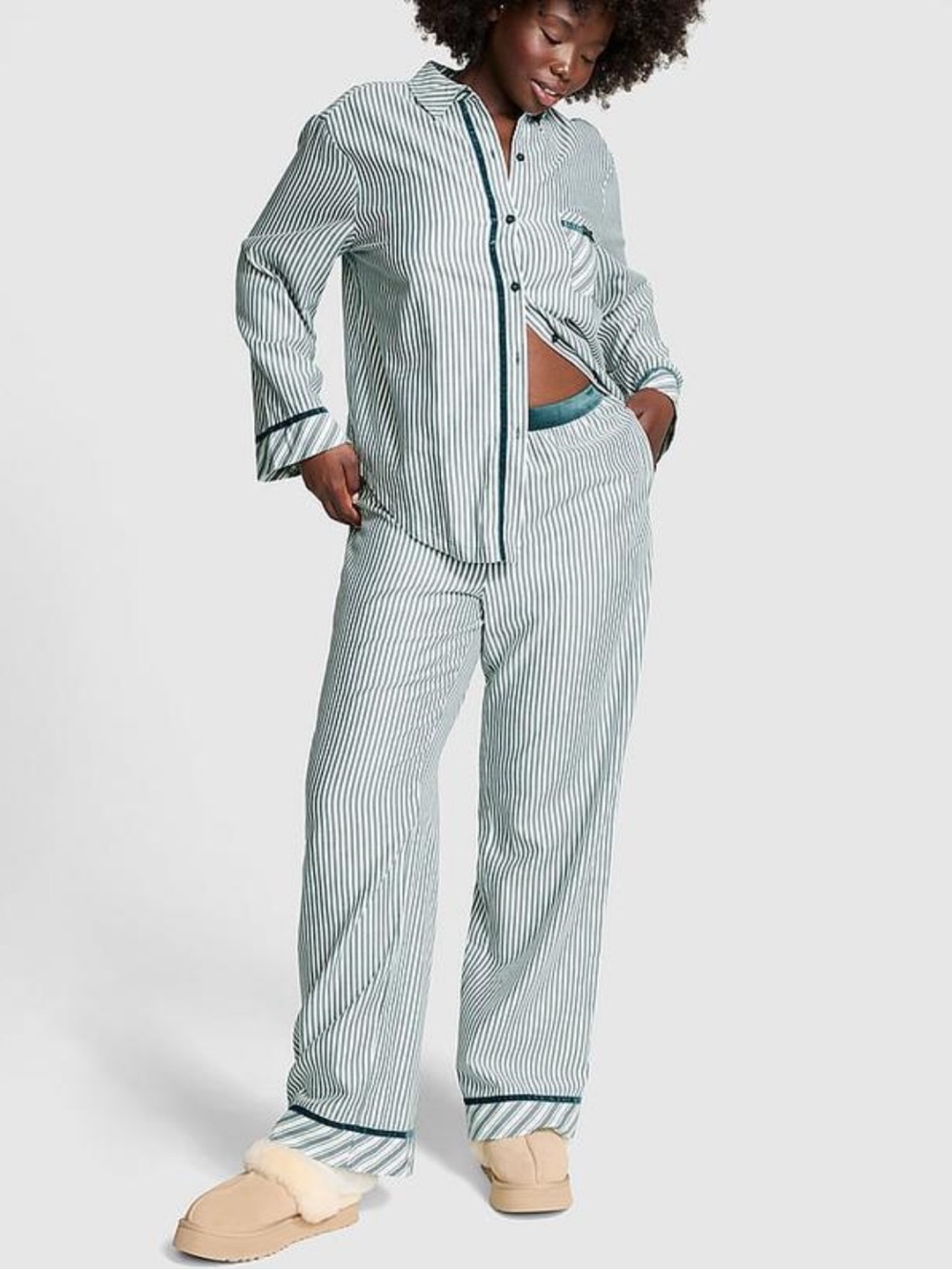 PINK Victoria's Secret Green & White Striped Flannel Pajama Set